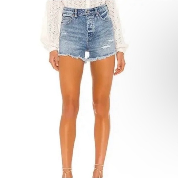 FREE PEOPLE | NWOT CRVY VINTAGE HIGH RISE CUT OFF DENIM JEAN SHORTS SIZE 31 - Picture 1 of 7